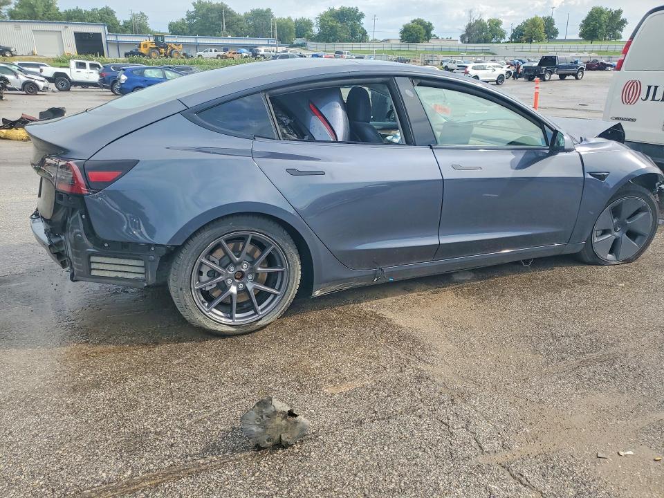 Продажа на аукционе авто 2023 Tesla Model 3, vin: 5YJ3E1EA9PF698898, номер лота: 64124836