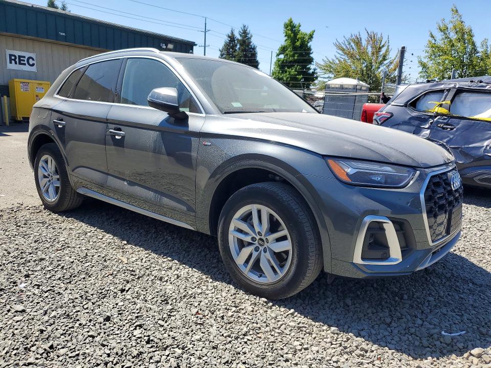 Продаж на аукціоні авто 2022 Audi Q5, vin: WA1GAAFY1N2102234, номер лоту: 63234516