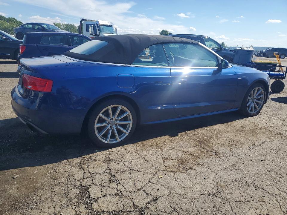 63581876 :رقم المزاد ، WAUMFAFH6FN008180 vin ، 2015 Audi A5 مزاد بيع