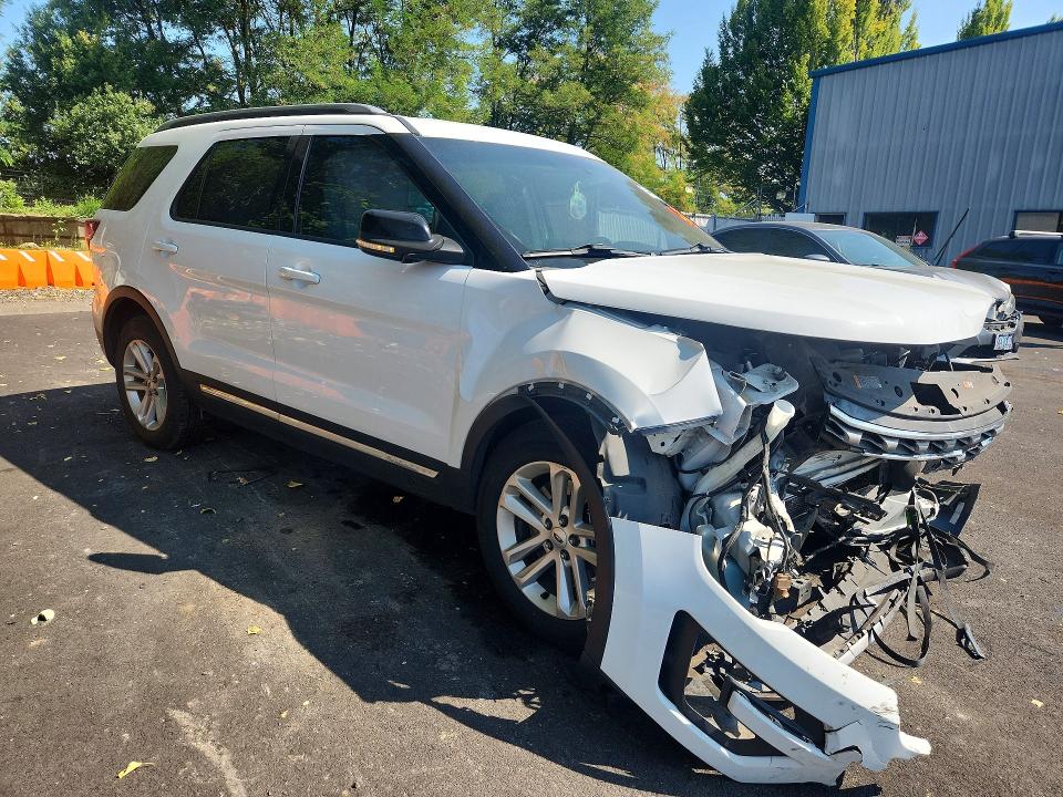 Продаж на аукціоні авто 2017 Ford Explorer, vin: 1FM5K7D89HGB62099, номер лоту: 64412816