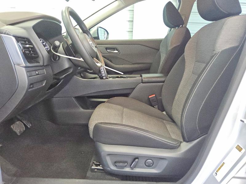 57057756 :رقم المزاد ، 5N1BT3BA7NC723157 vin ، 2022 Nissan Rogue مزاد بيع