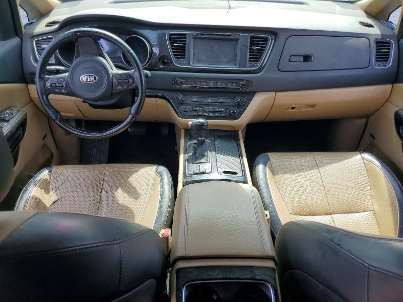 64474806 :رقم المزاد ، KNDME5C11F6038539 vin ، 2015 Kia Sedona مزاد بيع