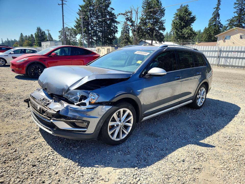 Продажа на аукционе авто 2017 Volkswagen Golf Alltrack, vin: 3VWH17AU6HM516766, номер лота: 66065586