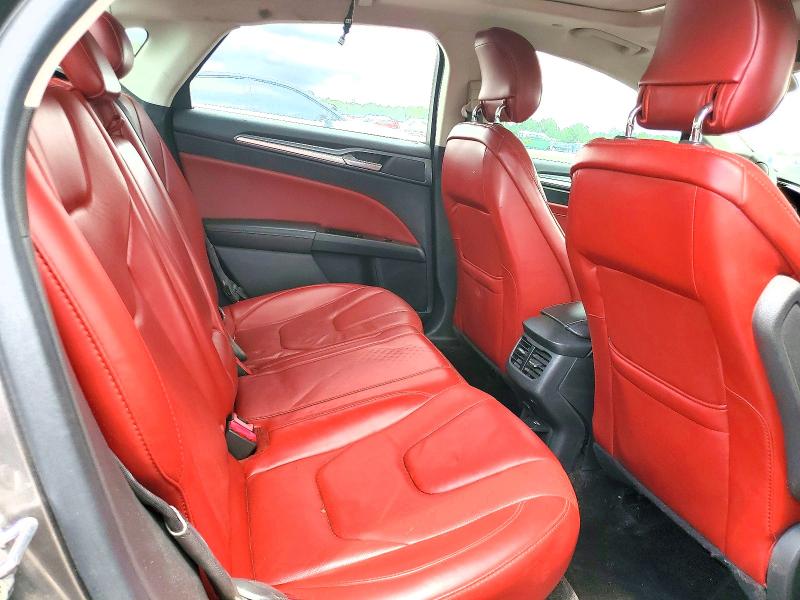 64774456 :رقم المزاد ، 3FA6P0SU5ER288830 vin ، 2014 Ford Fusion مزاد بيع