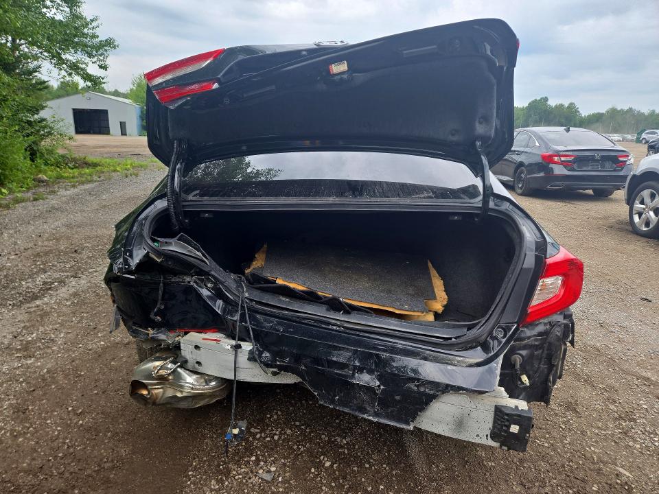 Продаж на аукціоні авто 2018 Honda Accord, vin: 1HGCV1F90JA806928, номер лоту: 85630695