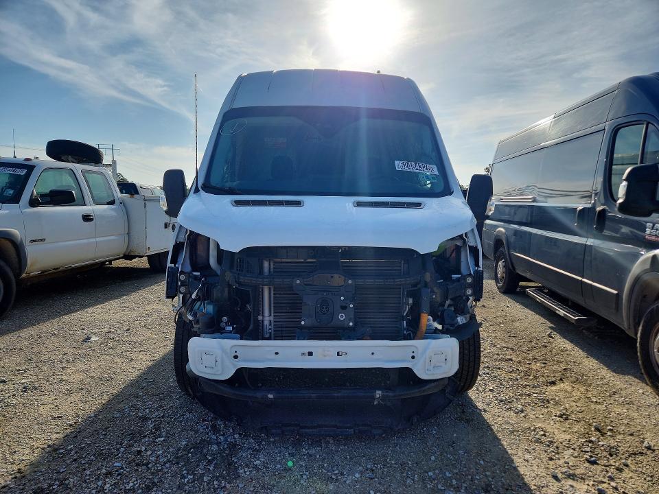 Продаж на аукціоні авто 2022 Ford Transit, vin: 1FTBW3XK4NKA35586, номер лоту: 62484326