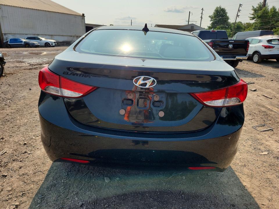 Auction sale of the 2011 Hyundai Elantra, vin: 5NPDH4AE1BH040489, lot number: 64925786