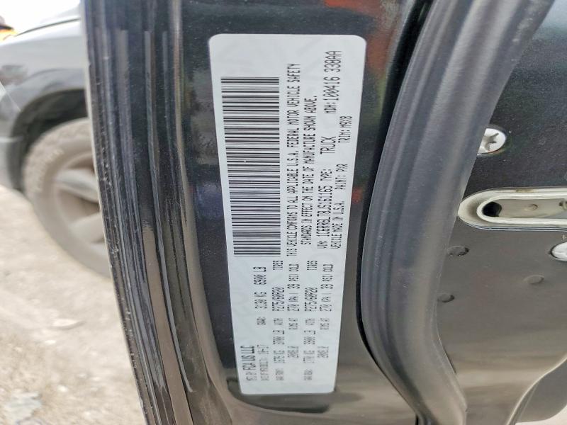 64315366 :رقم المزاد ، 1C6RR6LT8JS161165 vin ، 2018 Ram 1500 مزاد بيع