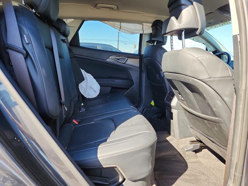 65231646 :رقم المزاد ، KNDPVCDG0S7195536 vin ، 2025 Kia Sportage مزاد بيع