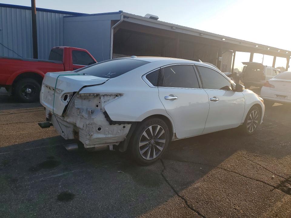 64034906 :رقم المزاد ، 1N4AL3AP6HC130597 vin ، 2017 Nissan Altima مزاد بيع