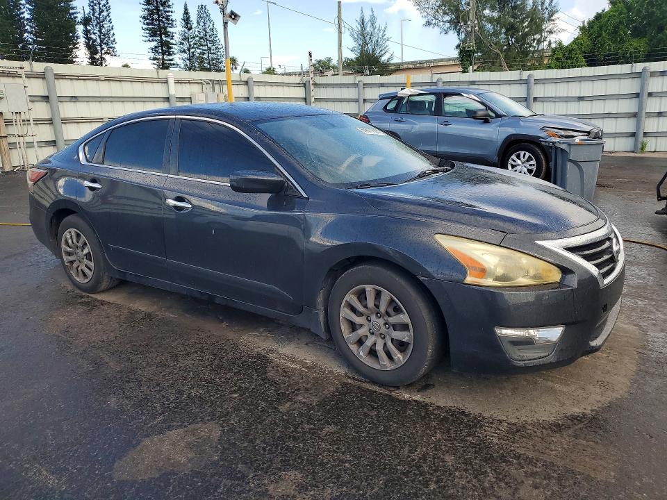 2015 Nissan Altima მანქანა იყიდება აუქციონზე, vin: 1N4AL3AP6FC230891, აუქციონის ნომერი: 64071686
