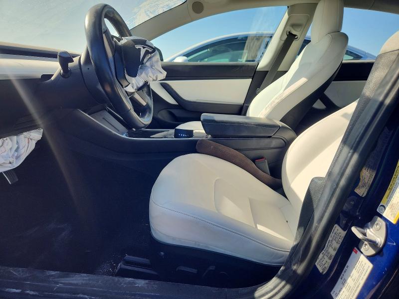 63766896 :رقم المزاد ، 5YJ3E1EB4JF086141 vin ، 2018 Tesla Model 3 Awd W/long R مزاد بيع