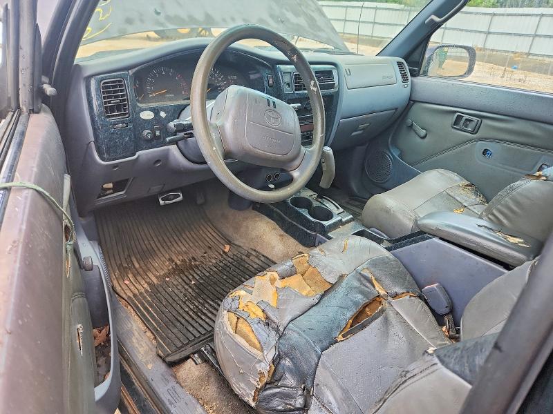 65017326 :رقم المزاد ، 4TASN92N1YZ630426 vin ، 2000 Toyota Tacoma مزاد بيع