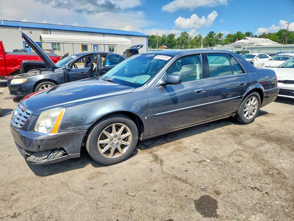 64114766 :رقم المزاد ، 1G6KD5E64BU122737 vin ، 2011 Cadillac Dts مزاد بيع
