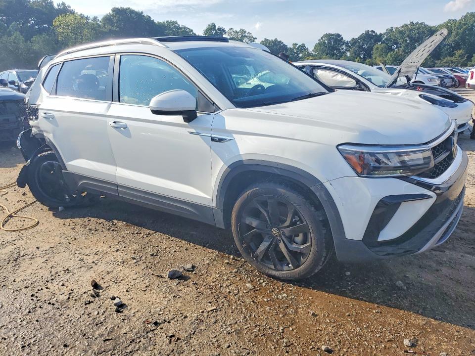 Продаж на аукціоні авто 2024 Volkswagen Taos, vin: 3VVEX7B21RM114691, номер лоту: 66714656