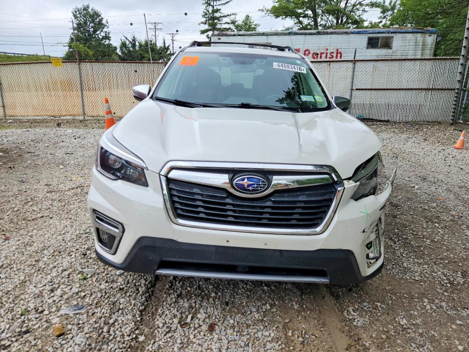 2021 Subaru Forester მანქანა იყიდება აუქციონზე, vin: JF2SKAXC8MH575609, აუქციონის ნომერი: 64593416