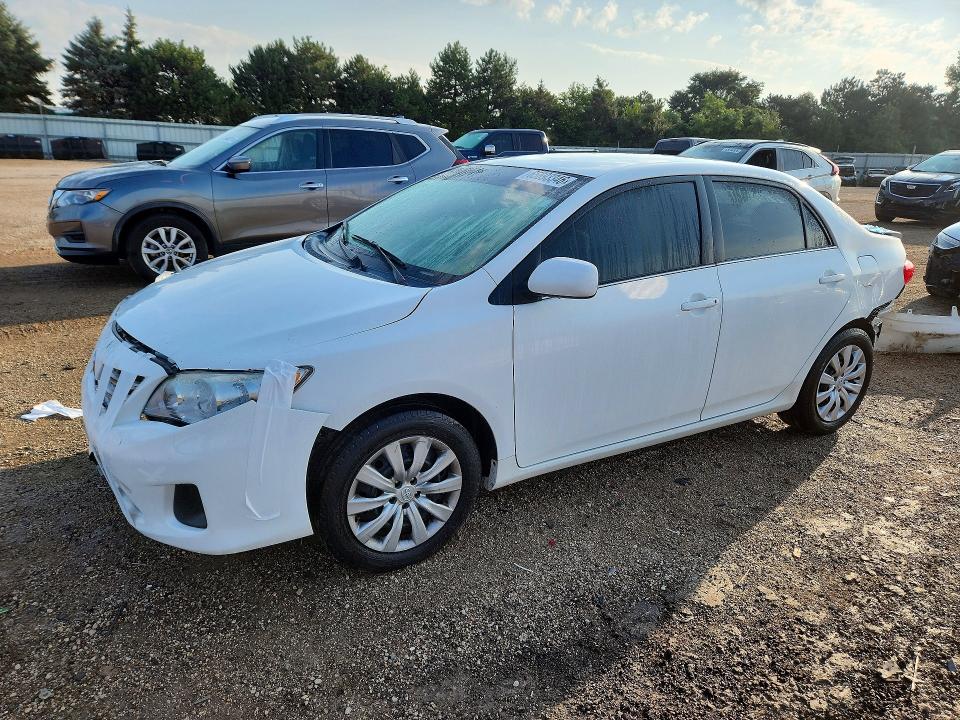 Продаж на аукціоні авто 2013 Toyota Corolla, vin: 2T1BU4EEXDC043894, номер лоту: 65693346