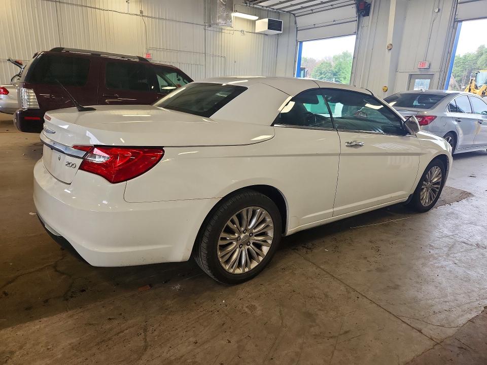 Продажа на аукционе авто 2014 Chrysler 200, vin: 1C3BCBFG7EN163324, номер лота: 63817516