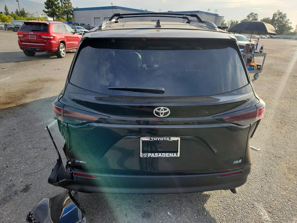 Продаж на аукціоні авто 2026 Toyota Sienna, vin: 5TDYRKEC6TS333120, номер лоту: 66814266
