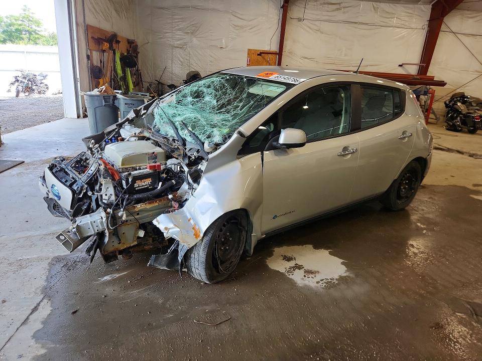 65149786 :رقم المزاد ، 1N4BZ0CP8HC309934 vin ، 2017 Nissan Leaf مزاد بيع