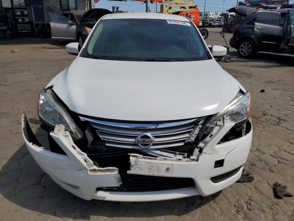 2015 Nissan Sentra მანქანა იყიდება აუქციონზე, vin: 3N1AB7AP7FY372844, აუქციონის ნომერი: 67294106