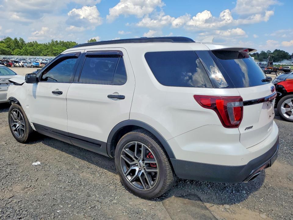 64432356 :رقم المزاد ، 1FM5K8GT4HGC02269 vin ، 2017 Ford Explorer مزاد بيع