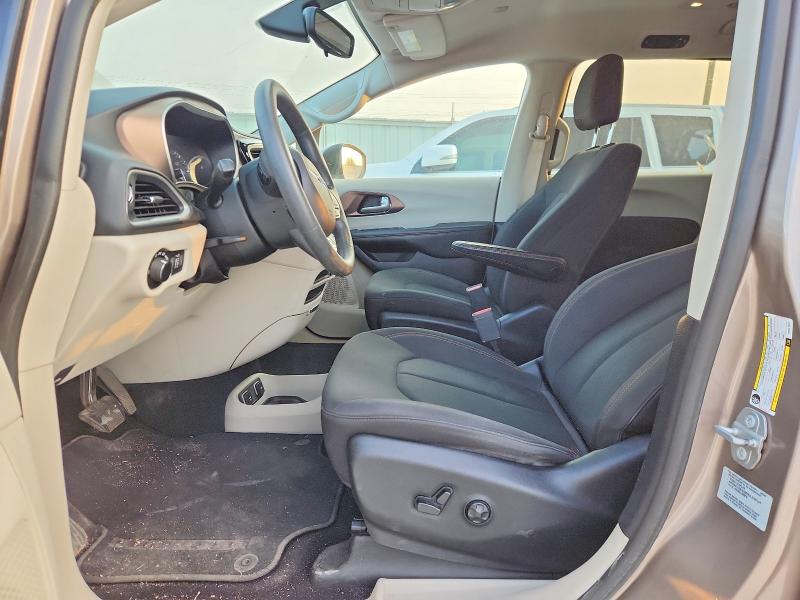 63801726 :رقم المزاد ، 2C4RC1DG5HR541347 vin ، 2017 Chrysler Pacifica مزاد بيع