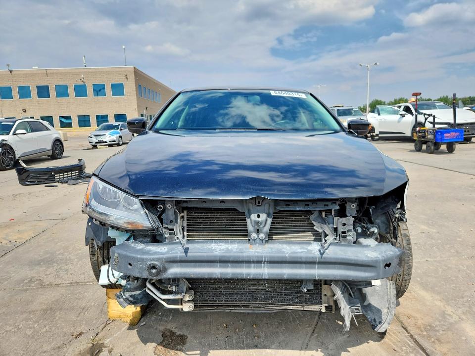 Aukcja sprzedaży 2018 Volkswagen Jetta, vin: 3VW2B7AJXJM231969, numer aukcji: 64640316