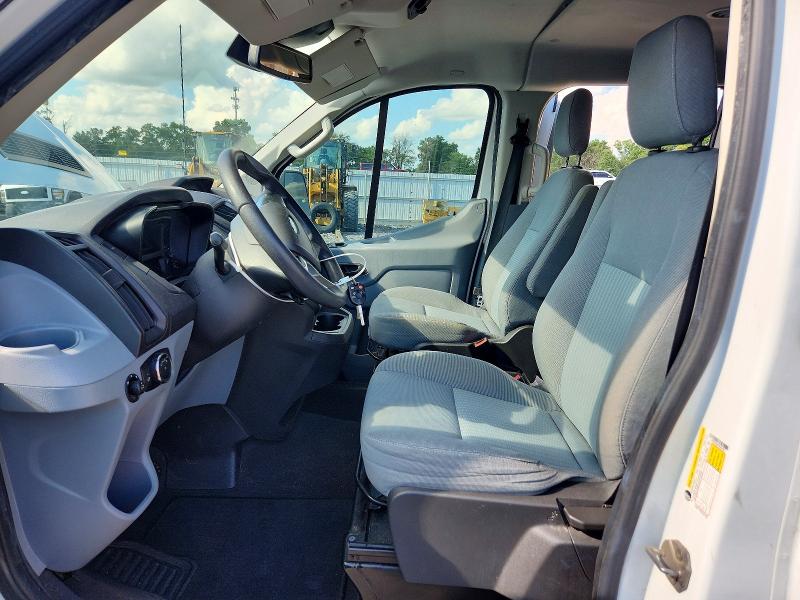 64996386 :رقم المزاد ، 1FBZX2ZM2FKA64921 vin ، 2015 Ford Transit مزاد بيع