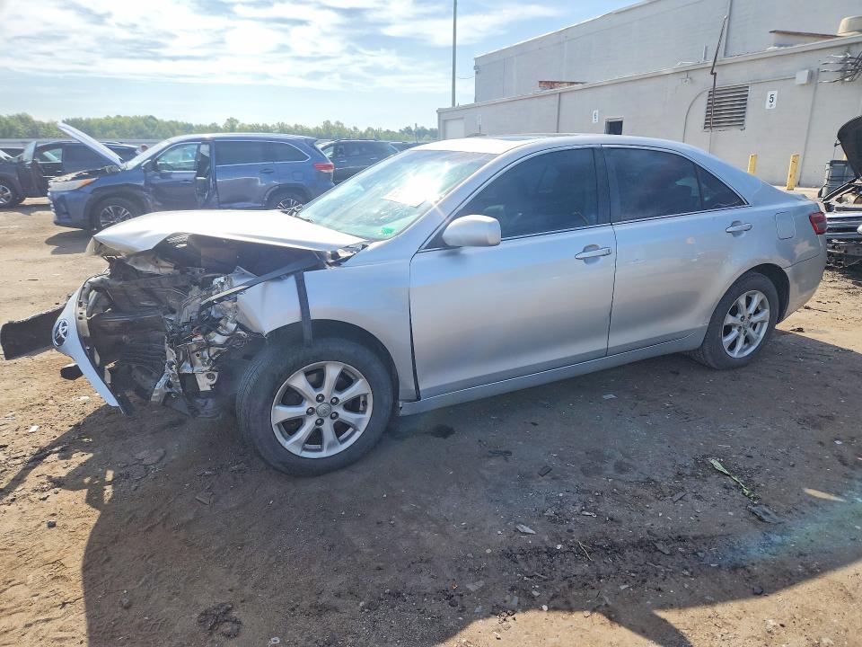 66336966 :رقم المزاد ، 4T4BF3EK6BR170217 vin ، 2011 Toyota Camry مزاد بيع