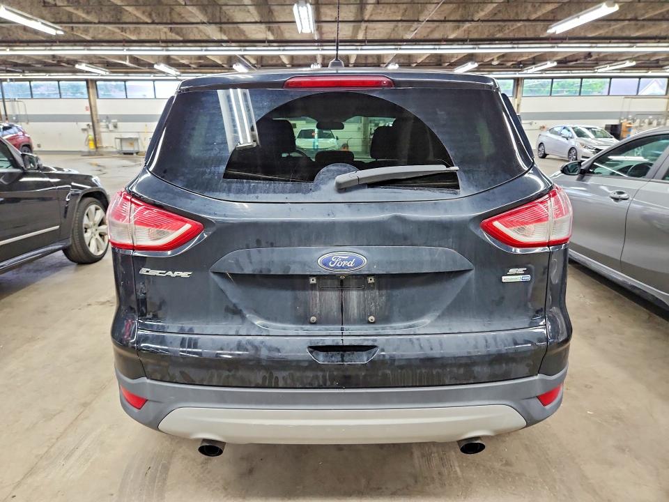 2016 Ford Escape მანქანა იყიდება აუქციონზე, vin: 1FMCU9GX6GUB32364, აუქციონის ნომერი: 65338986