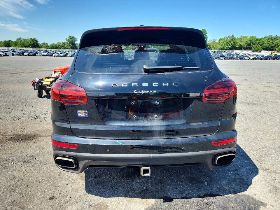 Aukcja sprzedaży 2018 Porsche Cayenne, vin: WP1AA2A21JKA06701, numer aukcji: 63948216