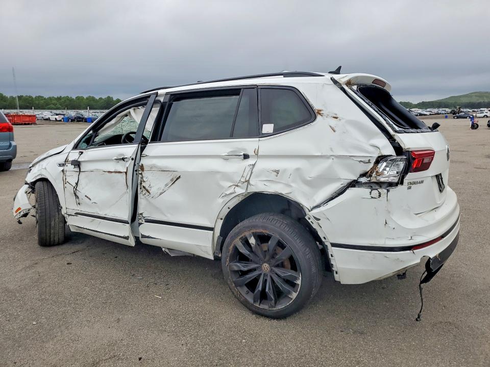 Продаж на аукціоні авто 2020 Volkswagen Tiguan, vin: 3VV2B7AXXLM113982, номер лоту: 61683786
