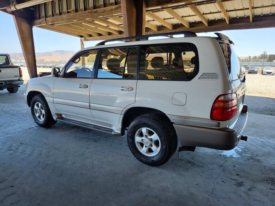 63827446 :رقم المزاد ، JT3HT05J1Y0096815 vin ، 2000 Toyota Land Cruiser مزاد بيع