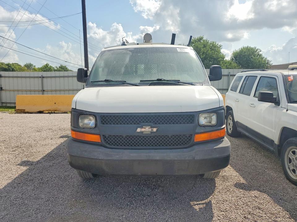 62935056 :رقم المزاد ، 1GCWGFCA2D1903084 vin ، 2013 Chevrolet Express G2500 مزاد بيع