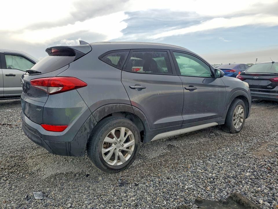 Продаж на аукціоні авто 2018 Hyundai Tucson, vin: KM8J3CA41JU676168, номер лоту: 64503606