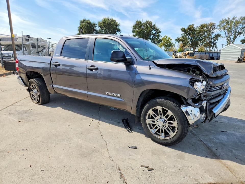 Продажа на аукционе авто 2015 Toyota Tundra, vin: 5TFEM5F12FX088685, номер лота: 64513866