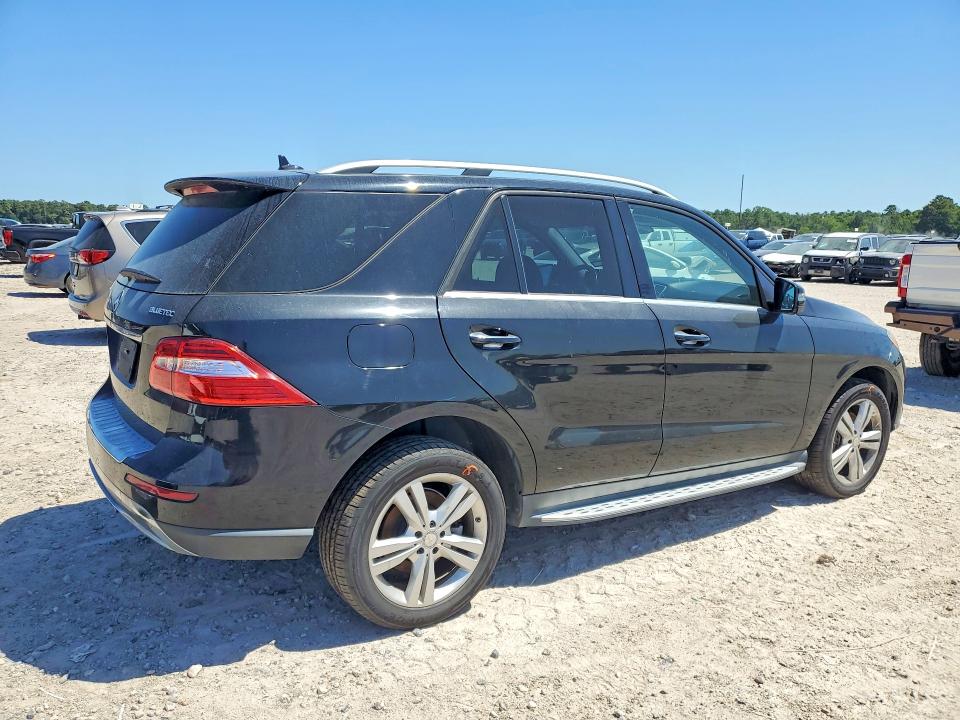 65395866 :رقم المزاد ، 4JGDA0EB2FA571030 vin ، 2015 Mercedes-benz Ml مزاد بيع