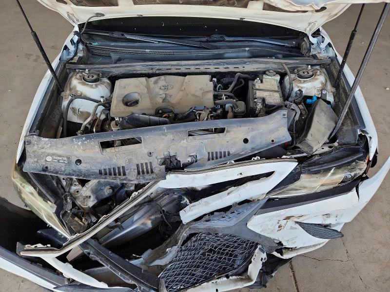 2018 Toyota Camry მანქანა იყიდება აუქციონზე, vin: 4T1B11HK9JU612883, აუქციონის ნომერი: 63730156