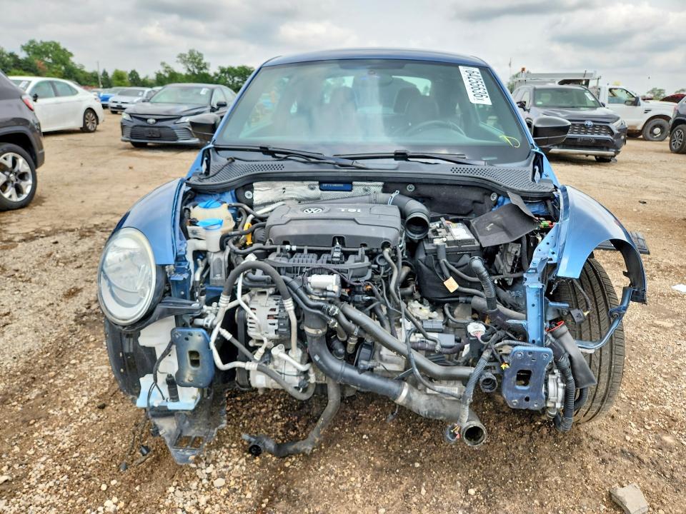 Продаж на аукціоні авто 2017 Volkswagen Beetle, vin: 3VWF17AT4HM626956, номер лоту: 64255636