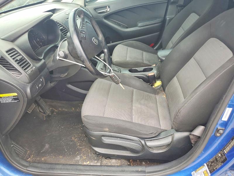 2015 Kia Forte მანქანა იყიდება აუქციონზე, vin: KNAFX4A86F5261191, აუქციონის ნომერი: 64802706