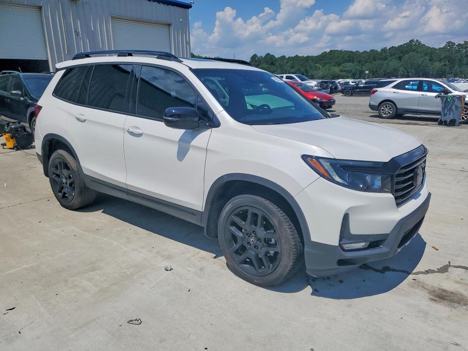 Продажа на аукционе авто 2024 Honda Passport, vin: 5FNYF8H88RB005701, номер лота: 65905226