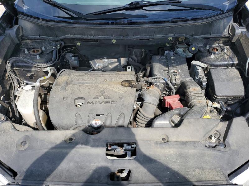 63639676 :رقم المزاد ، JA4AP3AU3JU023683 vin ، 2018 Mitsubishi Outlander Sport مزاد بيع