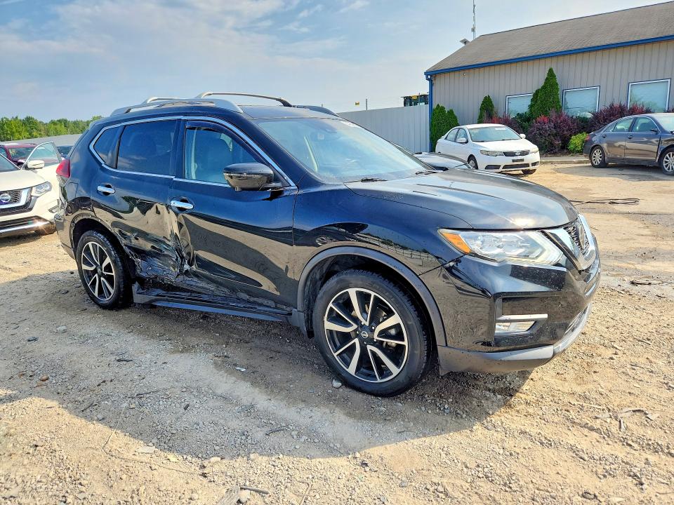 64259626 :رقم المزاد ، 5N1AT2MV8KC827786 vin ، 2019 Nissan Rogue مزاد بيع