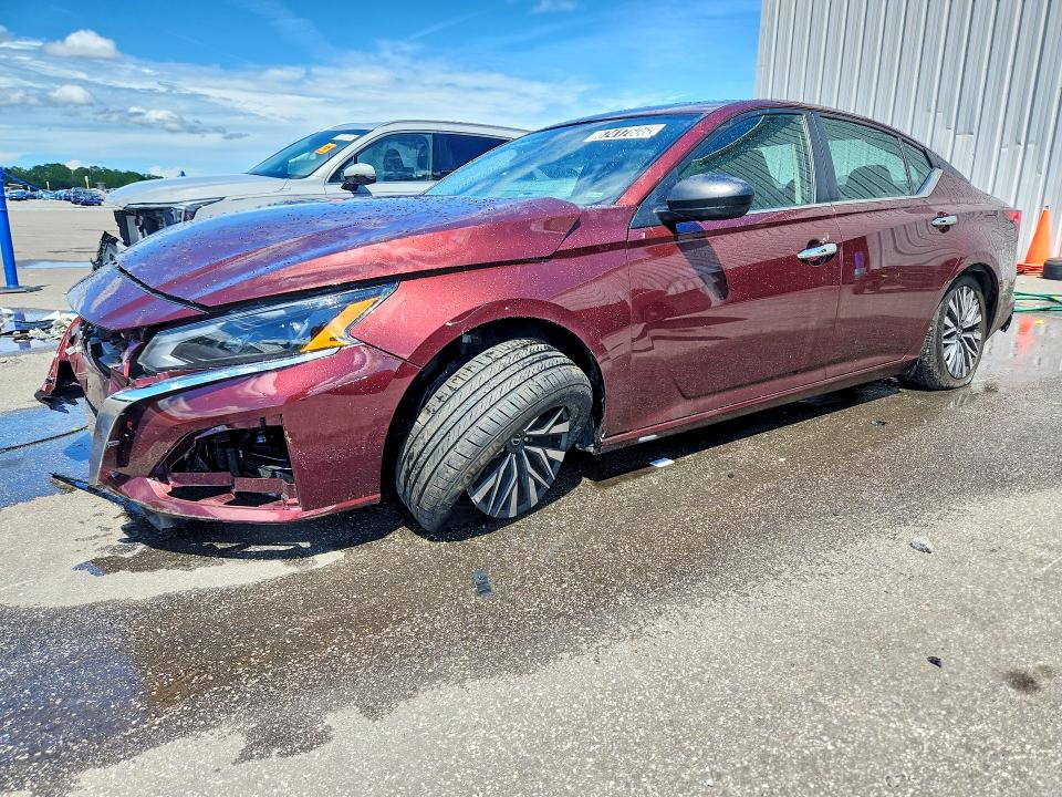 Auction sale of the 2025 Nissan Altima, vin: 1N4BL4DV0SN364816, lot number: 67417606