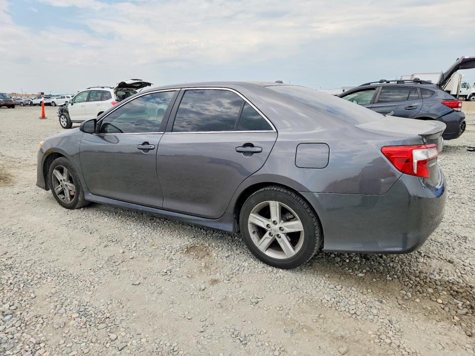 2013 Toyota Camry მანქანა იყიდება აუქციონზე, vin: 4T1BF1FK0DU690879, აუქციონის ნომერი: 64046786