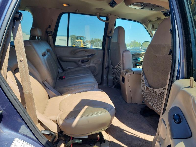 65133666 :رقم المزاد ، 1FMRU1767XLC22132 vin ، 1999 Ford Expedition مزاد بيع