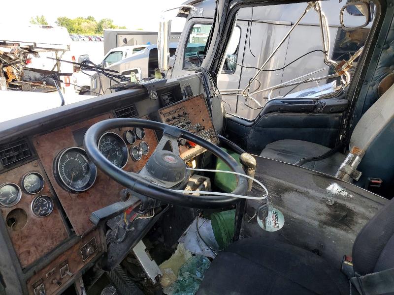 Продажа на аукционе авто 2001 Kenworth Unknown, vin: IA046566, номер лота: 63242456