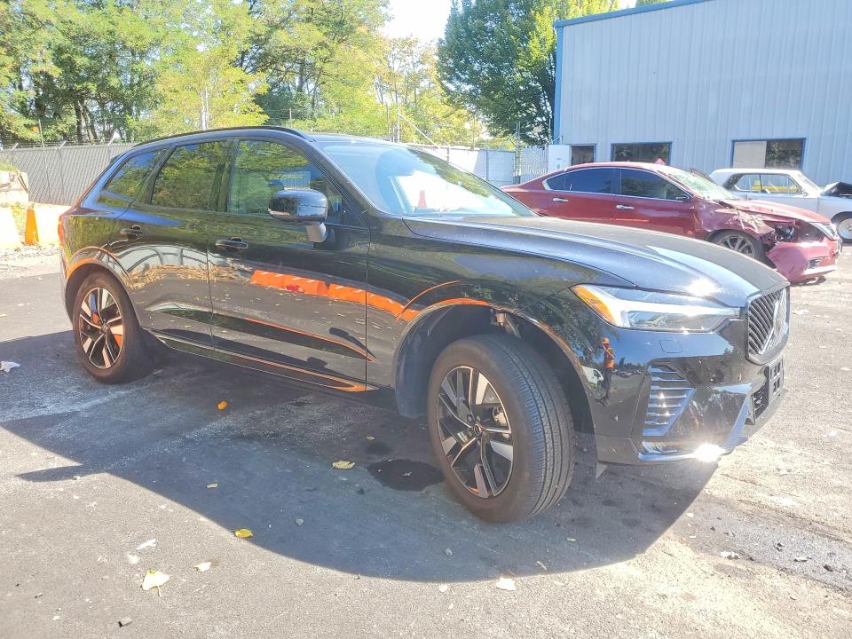 Продаж на аукціоні авто 2026 Volvo Xc60, vin: YV4M12RC2T1499337, номер лоту: 66080466