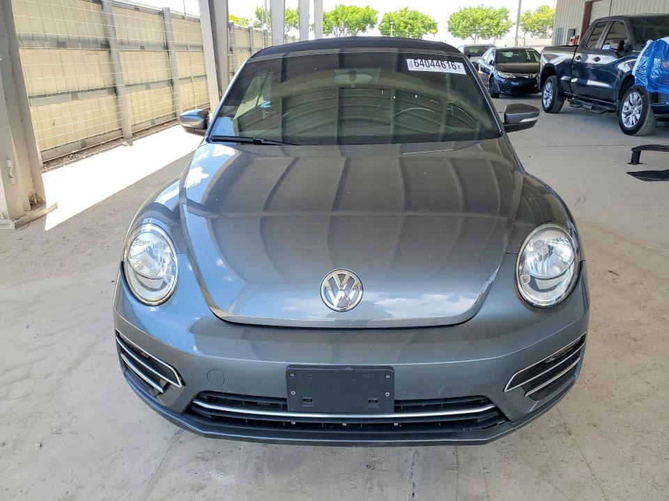 Продажа на аукционе авто 2018 Volkswagen Beetle, vin: 3VW5DAATXJM502227, номер лота: 64044616